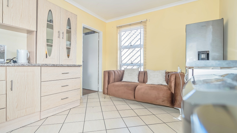 1 Bedroom Property for Sale in Sunset Glen Western Cape